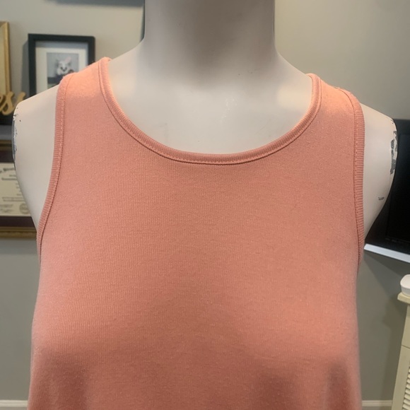 Peach dress - Picture 2 of 4